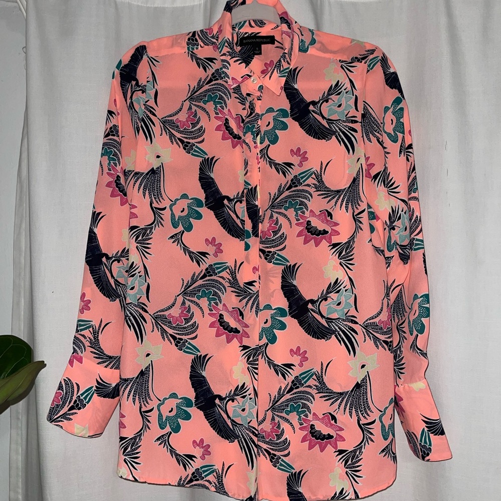 Banana Republic Blouse long sleeve blouse, Crane Floral Blouse